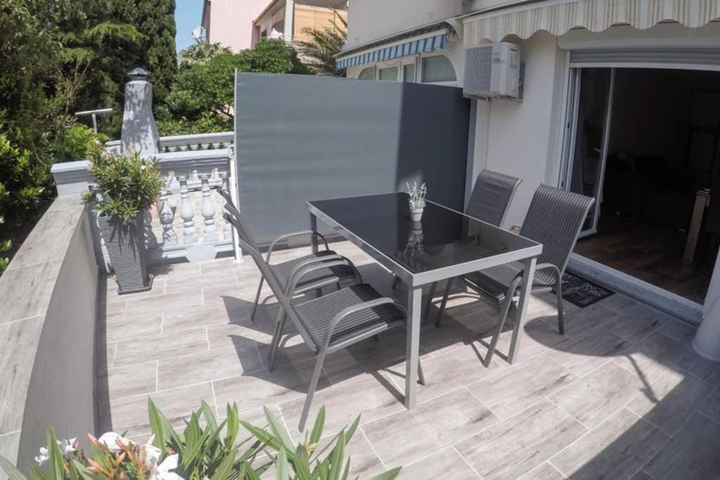 Apartment Zara ดรามัลย์ ภายนอก รูปภาพ