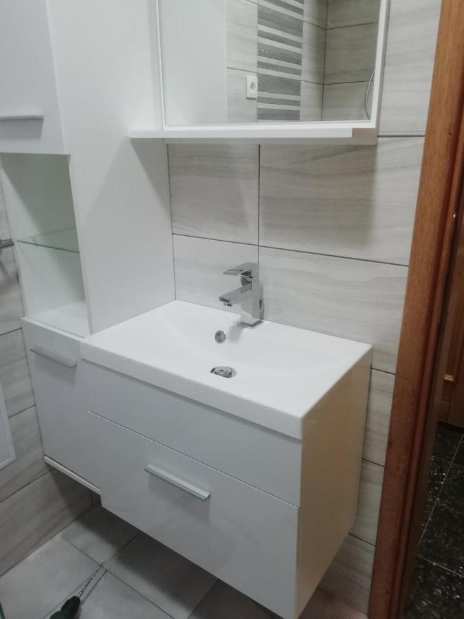 Apartment Zara ดรามัลย์ ภายนอก รูปภาพ