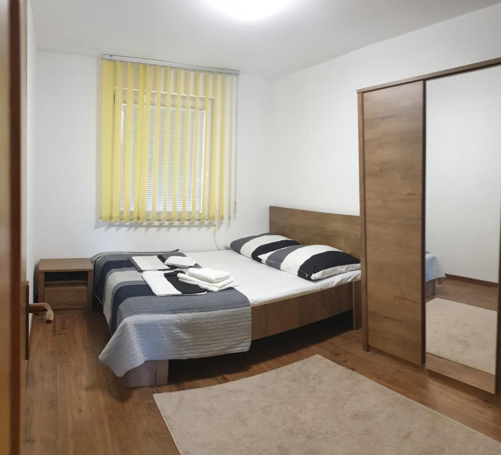 Apartment Zara ดรามัลย์ ภายนอก รูปภาพ